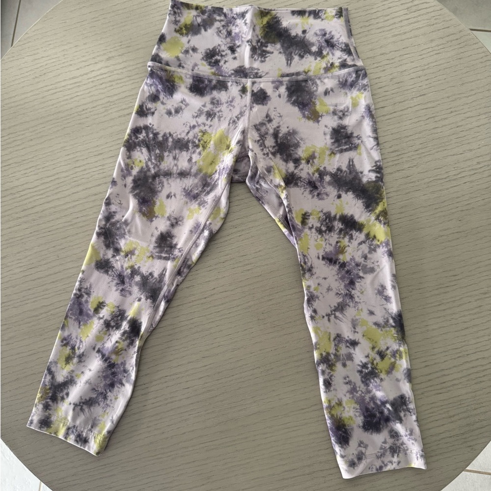 Lululemon Leggings.